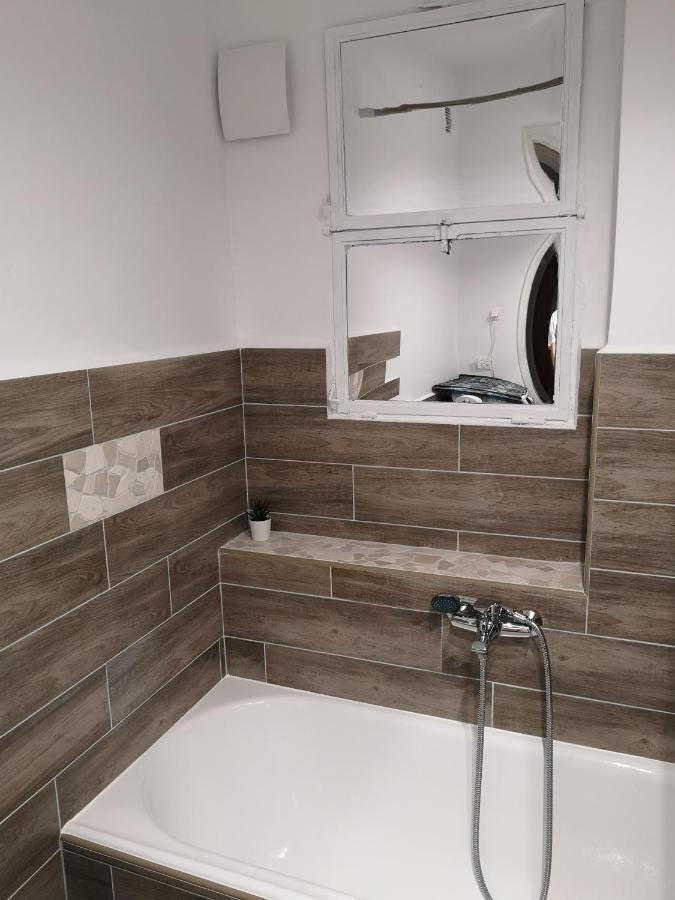 Sea&Sun Glyfada Apartment Atina Dış mekan fotoğraf
